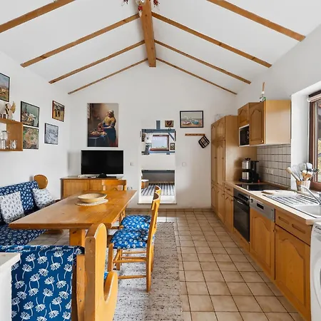 Apartment 3 Bedroom Gorgeous In Wald *
